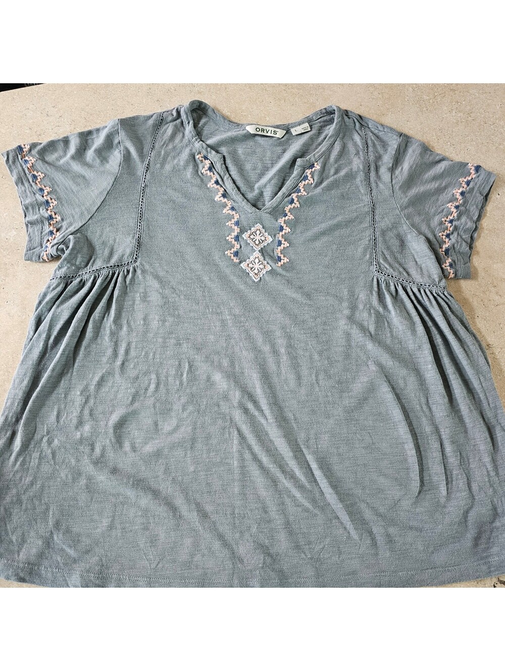 Orvis Women's Embroidered V-Neck Short Sleeve Top, Size L